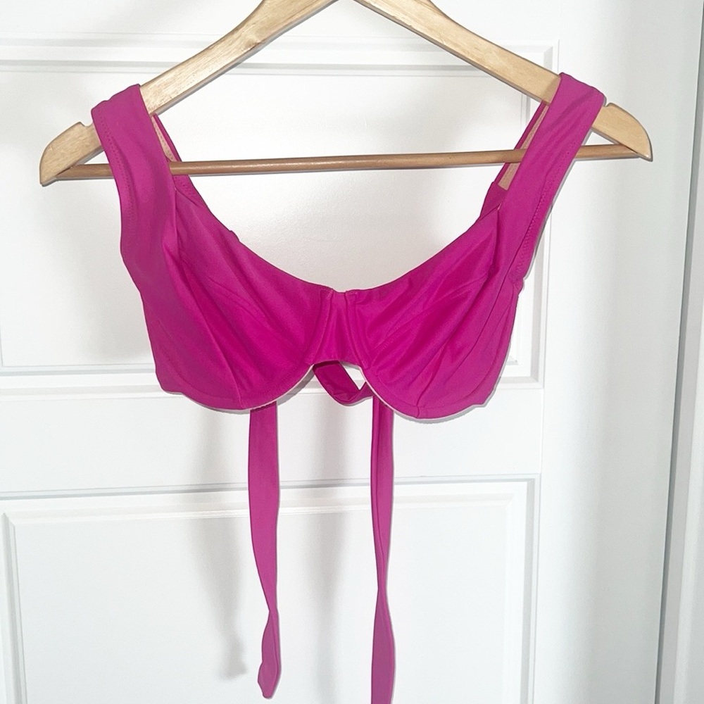 J. Crew Hot Pink Bikini Top 32 DD